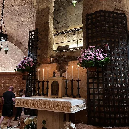 Casa de Férias A Passo Lento Nel Castello Di Collepino - *