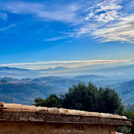 Casa de Férias A Passo Lento Nel Castello Di Collepino - *
